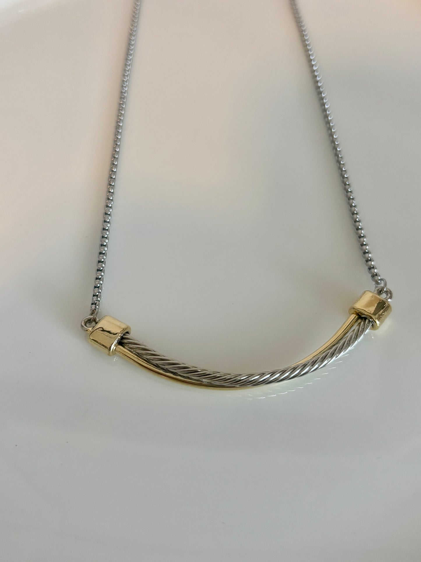Sofía Necklace.