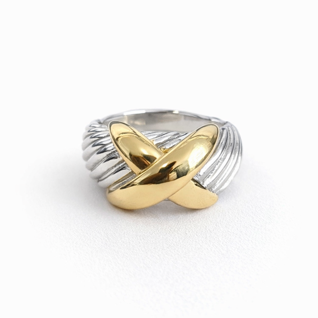 Two Tone Ring.