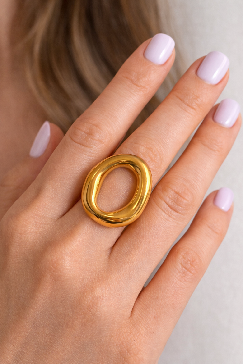 Auri Ring.