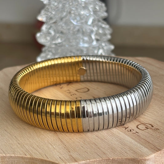 Two Tone Bangle.