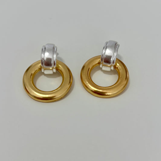 Gia Earring.