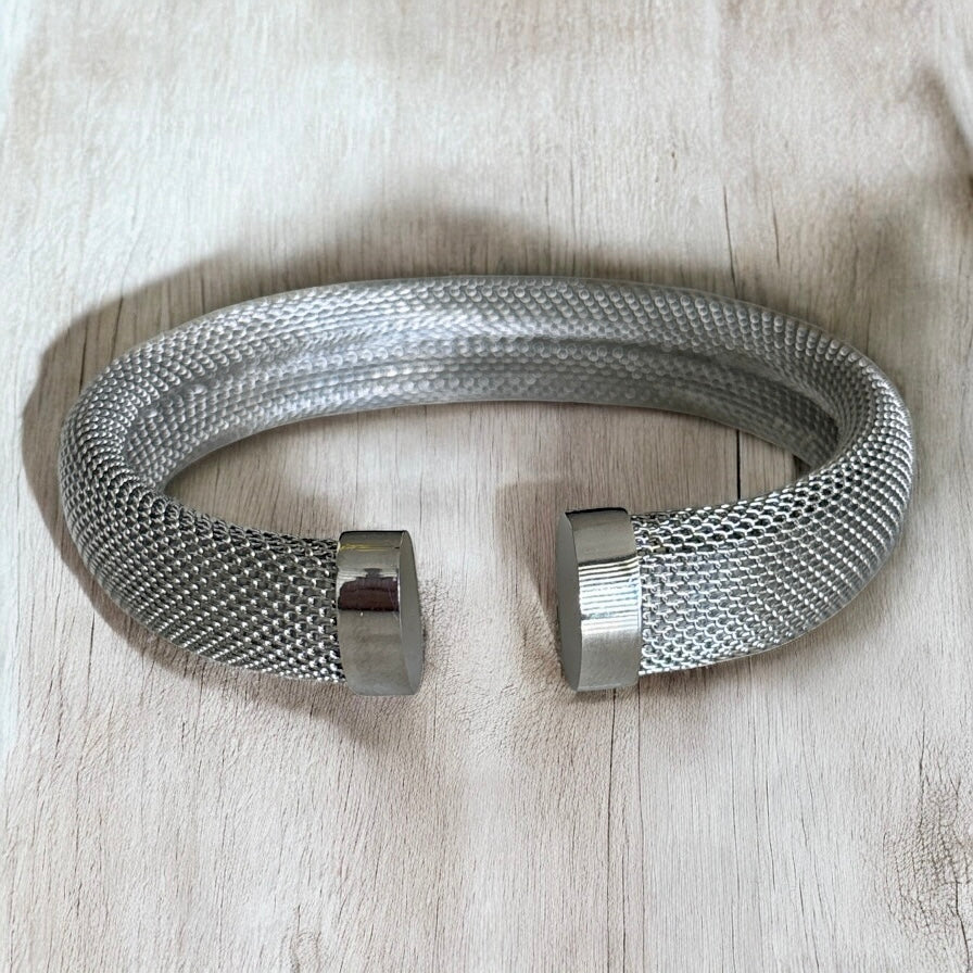 Open Bangle.