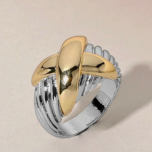 Two Tone Ring.