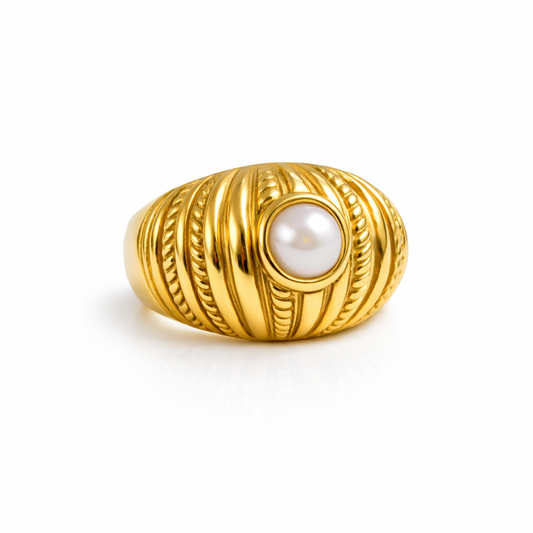 Perla Ring.