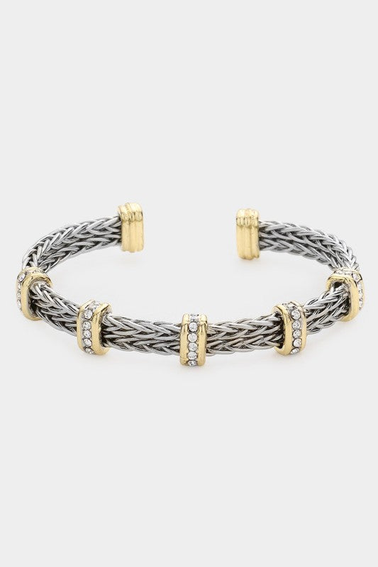Lina Cuff