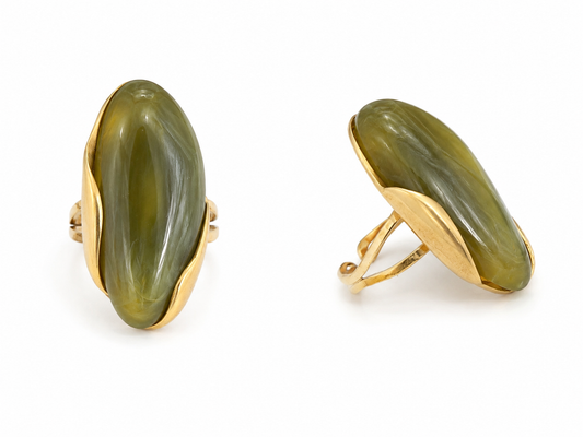 Jade Ring.
