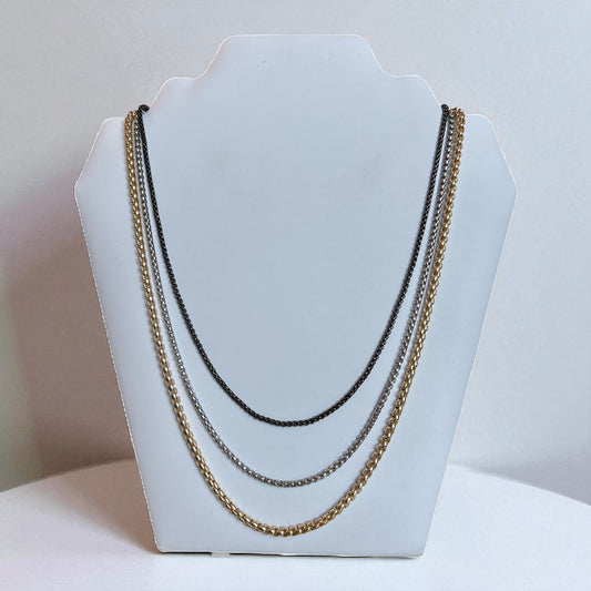 Lara Necklace.